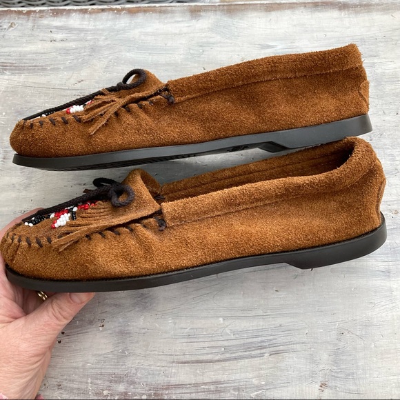 Minnetonka Moccasins 10 - Picture 4 of 10